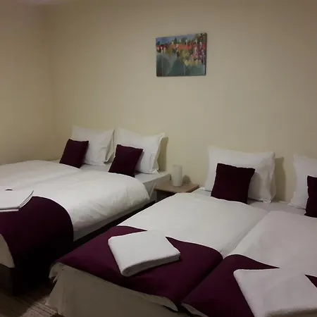 Capitol Hill Dnj Guest house